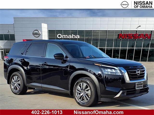 used 2024 Nissan Pathfinder car, priced at $33,303