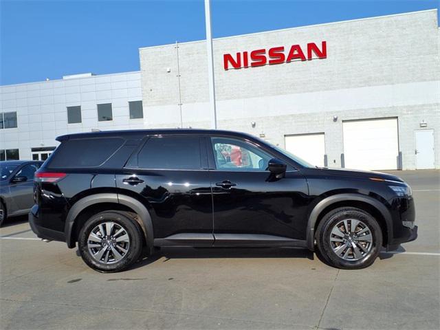 used 2024 Nissan Pathfinder car, priced at $33,303