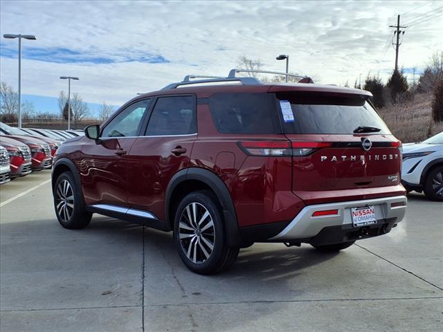 new 2025 Nissan Pathfinder car, priced at $52,530