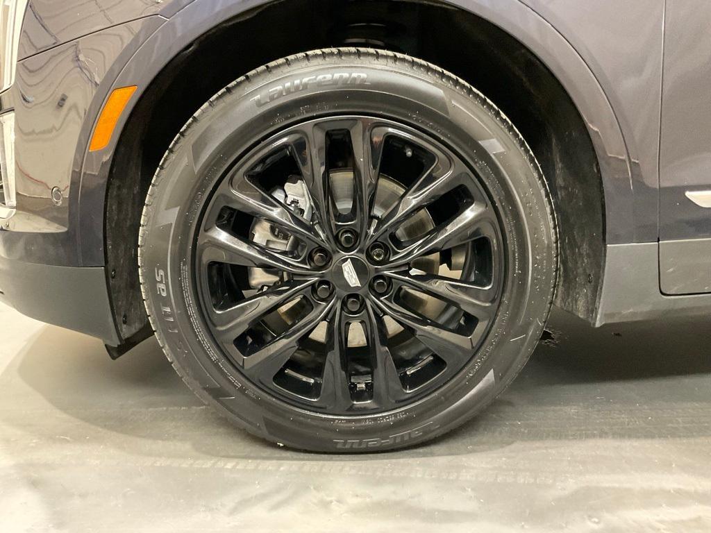 used 2021 Cadillac XT5 car, priced at $29,980