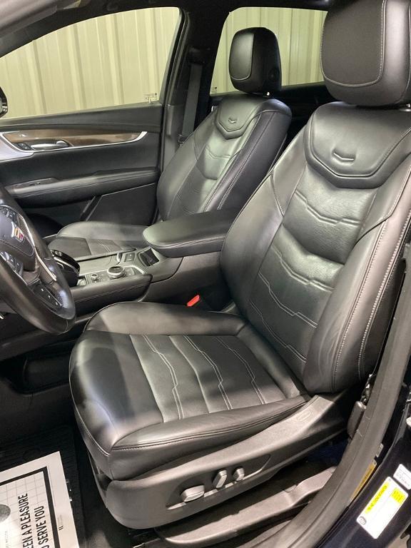 used 2021 Cadillac XT5 car, priced at $29,980