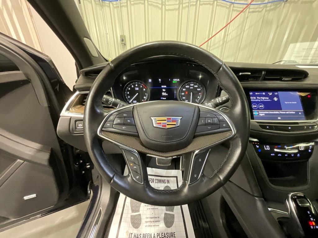 used 2021 Cadillac XT5 car, priced at $29,980