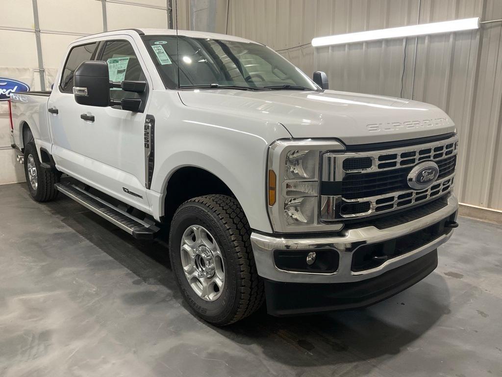 new 2025 Ford F-250 car, priced at $66,550