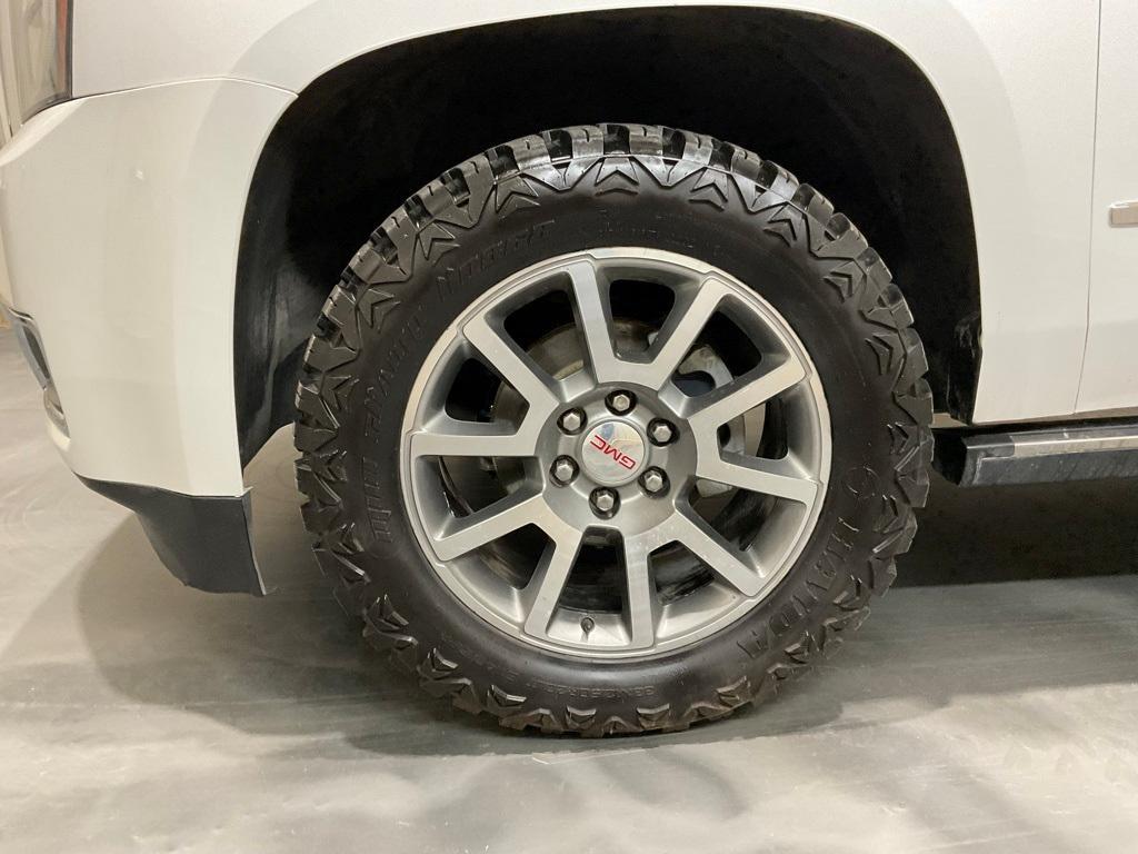 used 2017 GMC Yukon XL car, priced at $30,690