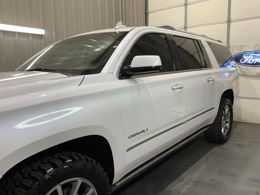 used 2017 GMC Yukon XL car, priced at $30,690