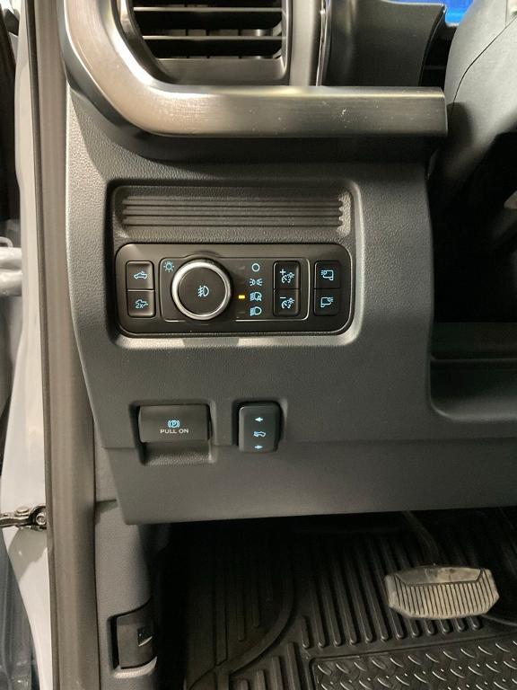 new 2025 Ford F-250 car, priced at $77,955