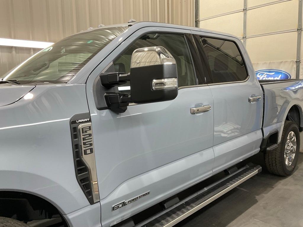 new 2025 Ford F-250 car, priced at $77,955