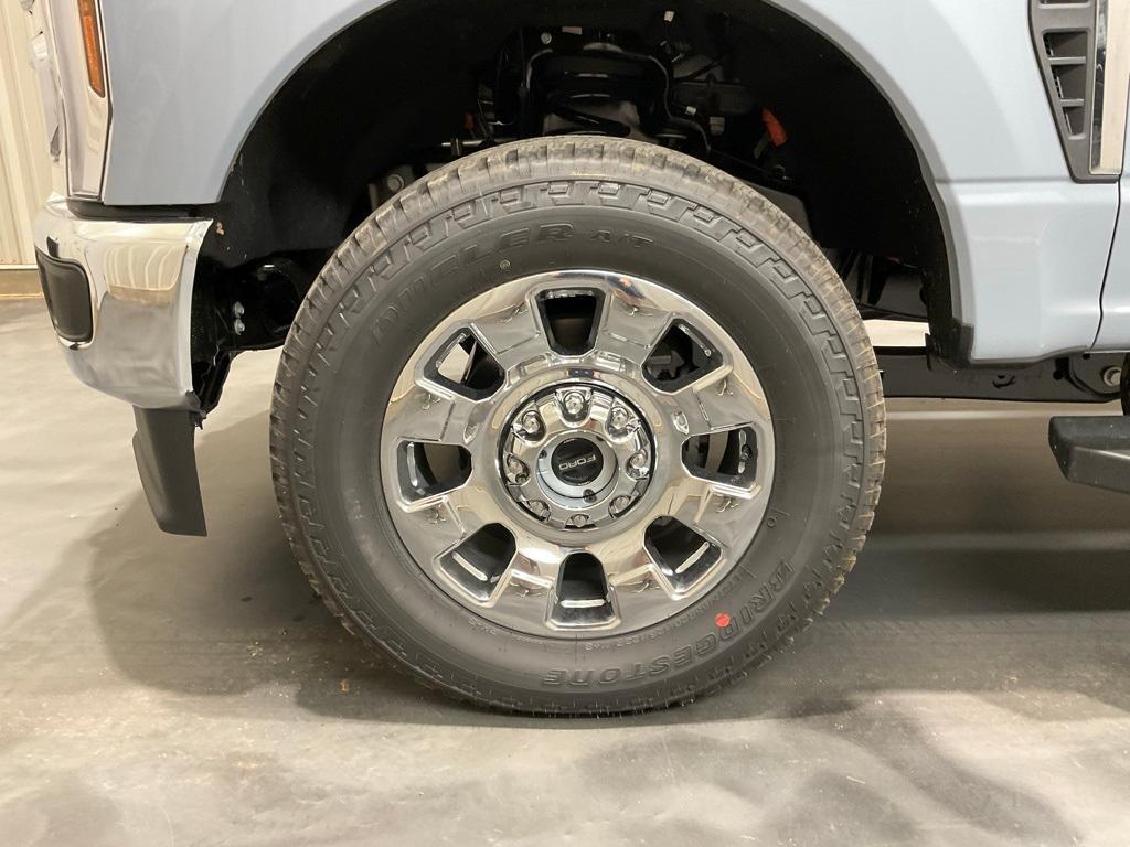 new 2025 Ford F-250 car, priced at $77,955