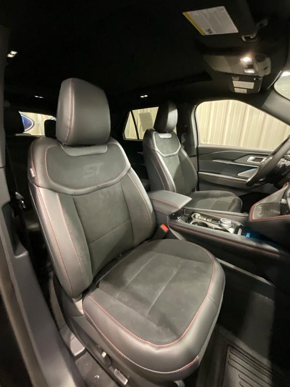 new 2025 Ford Explorer car, priced at $58,446
