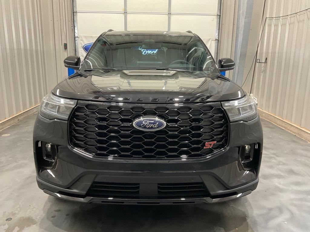 new 2025 Ford Explorer car, priced at $58,446