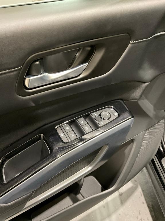 used 2023 Nissan Pathfinder car, priced at $34,600