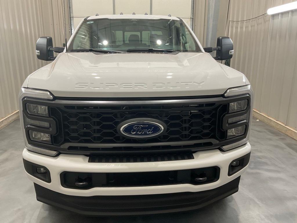 new 2024 Ford F-250 car, priced at $61,242