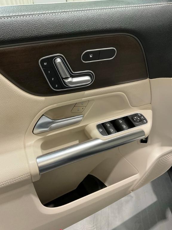 used 2021 Mercedes-Benz GLA 250 car, priced at $27,750