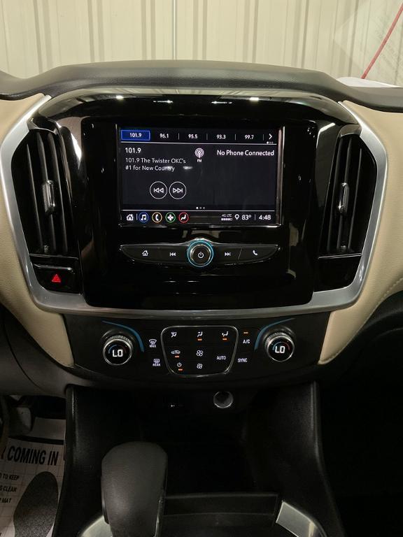 used 2022 Chevrolet Traverse car, priced at $20,490
