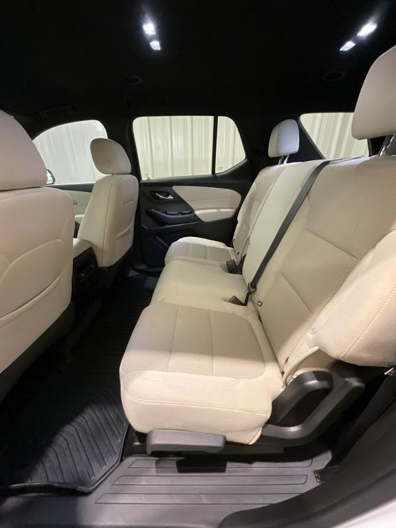 used 2022 Chevrolet Traverse car, priced at $20,490