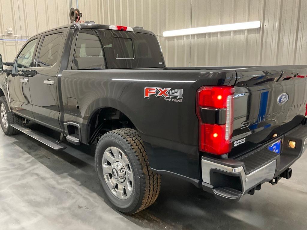 new 2025 Ford F-250 car