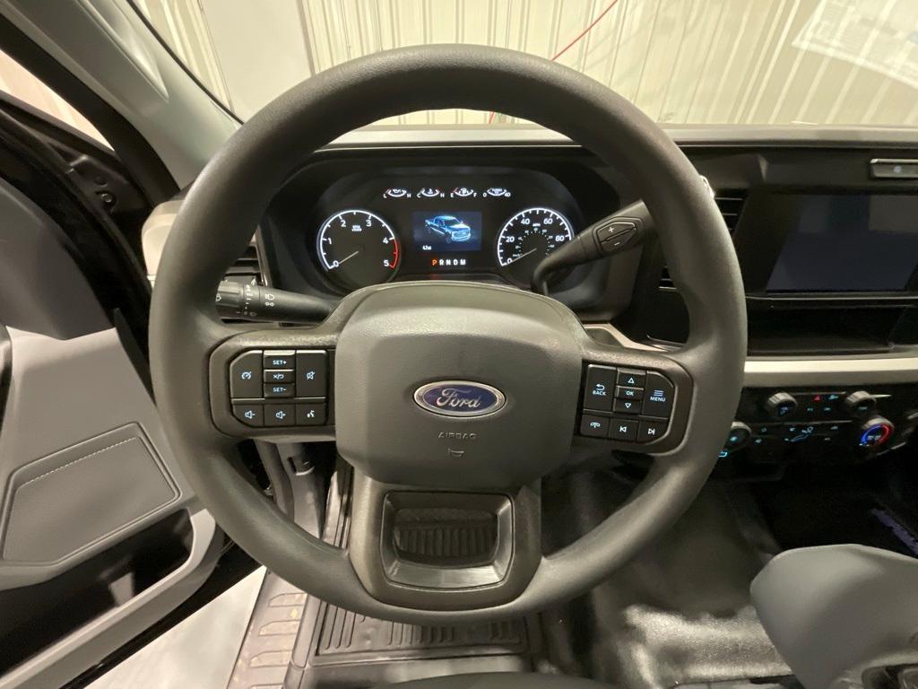 new 2025 Ford F-250 car, priced at $55,739