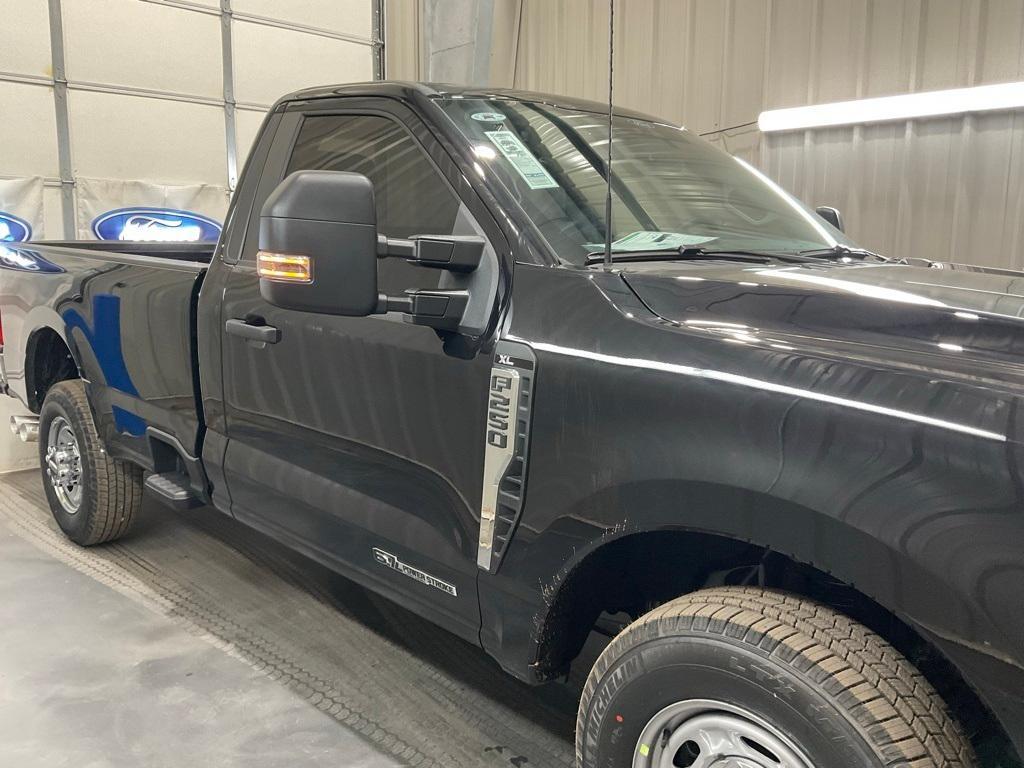new 2025 Ford F-250 car, priced at $55,739