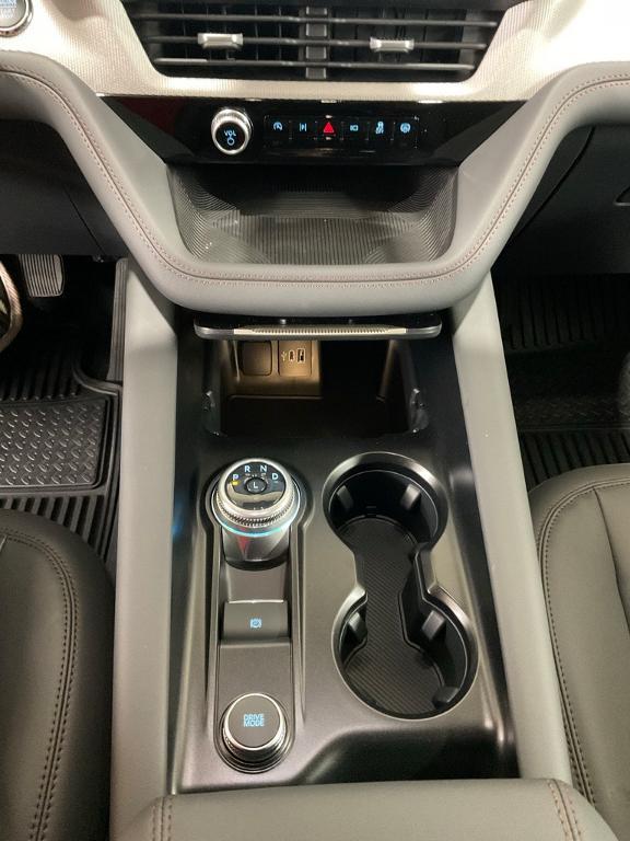 new 2025 Ford Explorer car, priced at $45,134