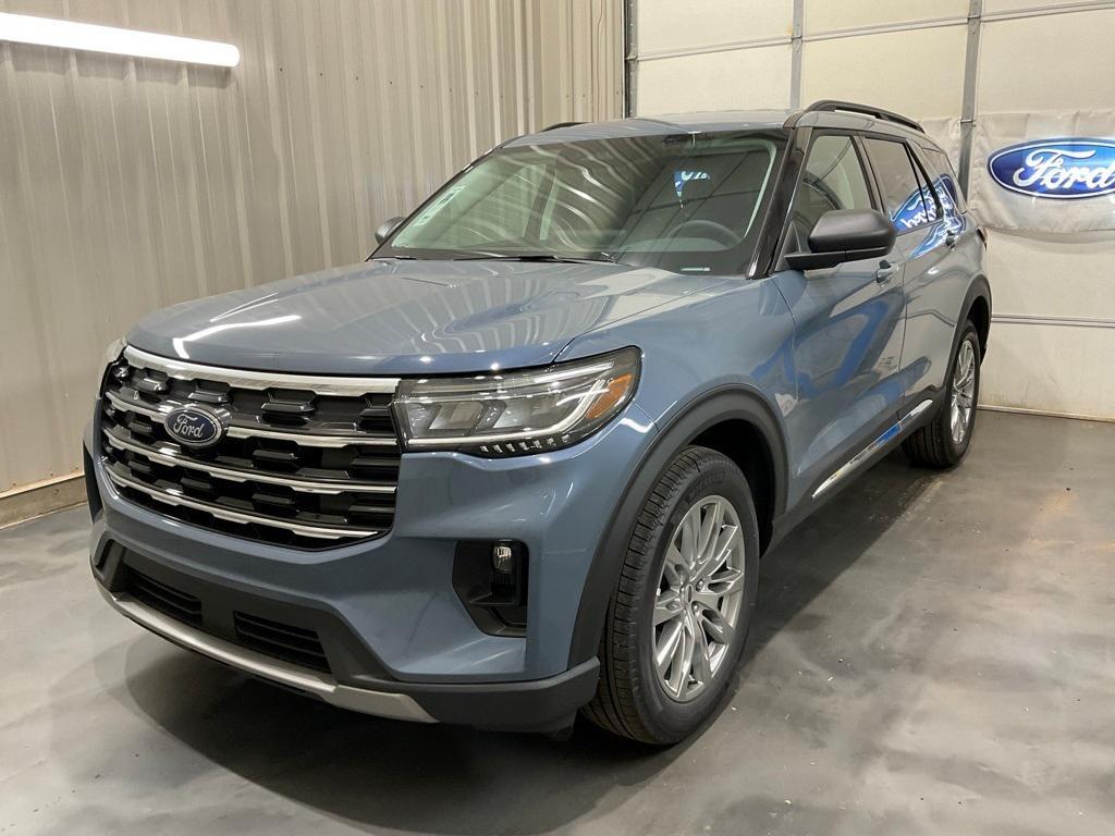 new 2025 Ford Explorer car, priced at $45,134