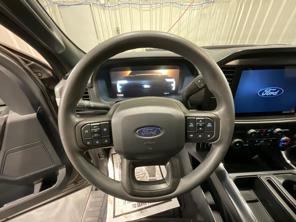 new 2025 Ford F-150 car, priced at $40,995