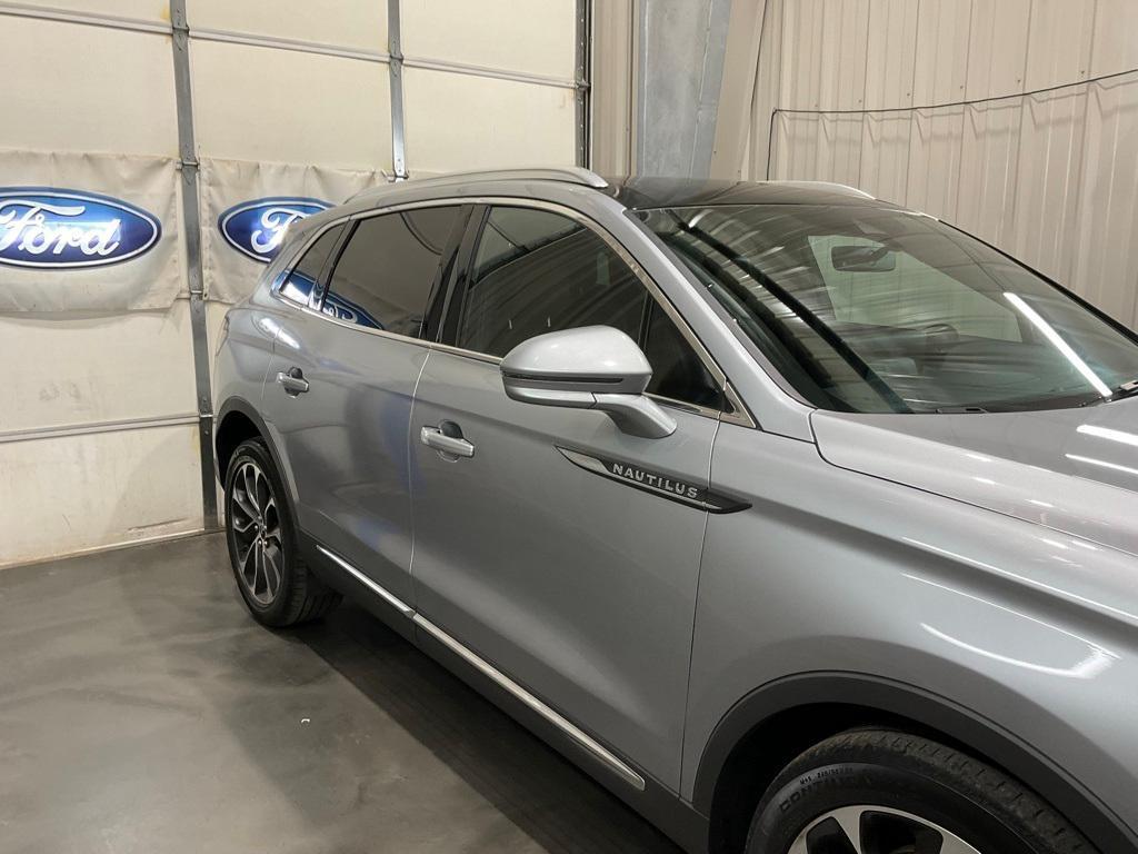 used 2021 Lincoln Nautilus car, priced at $25,990