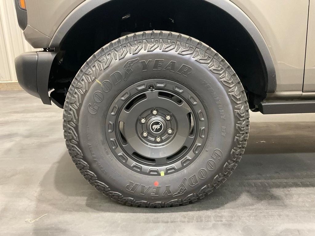 new 2025 Ford Bronco car, priced at $50,985