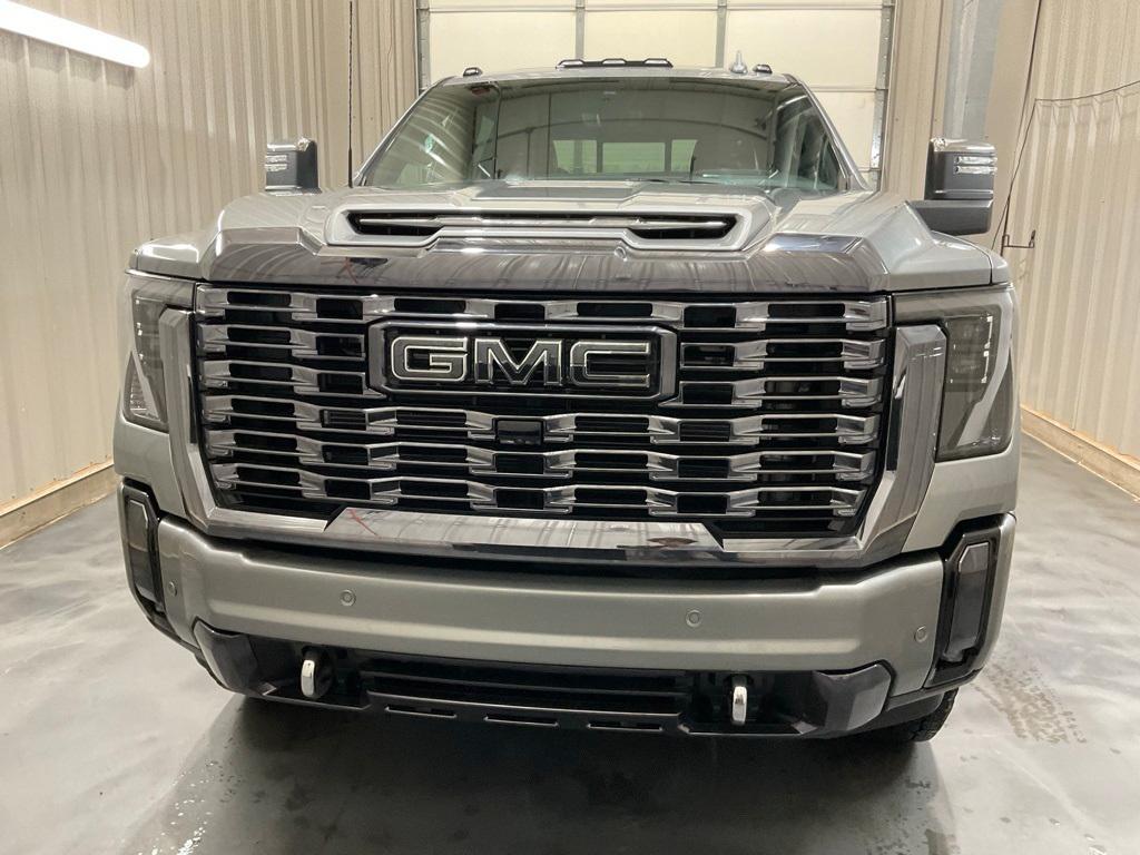 used 2024 GMC Sierra 2500 car, priced at $84,990