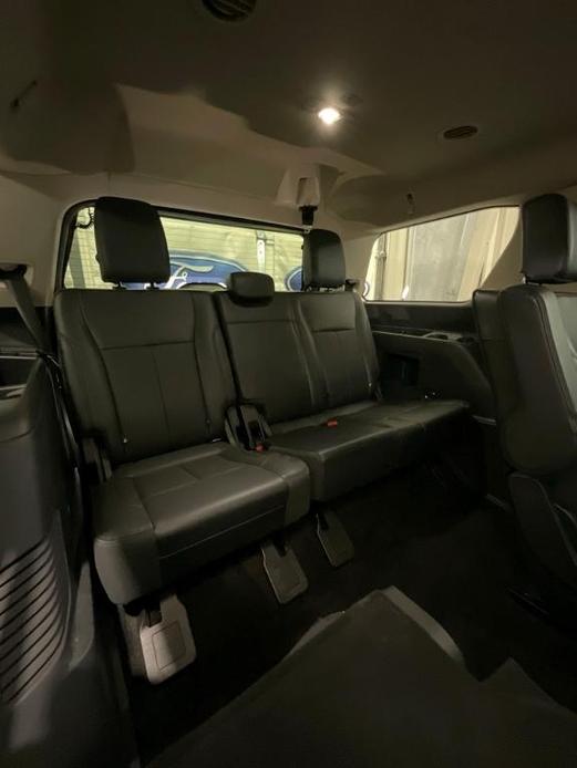 used 2022 Ford Expedition car, priced at $42,333