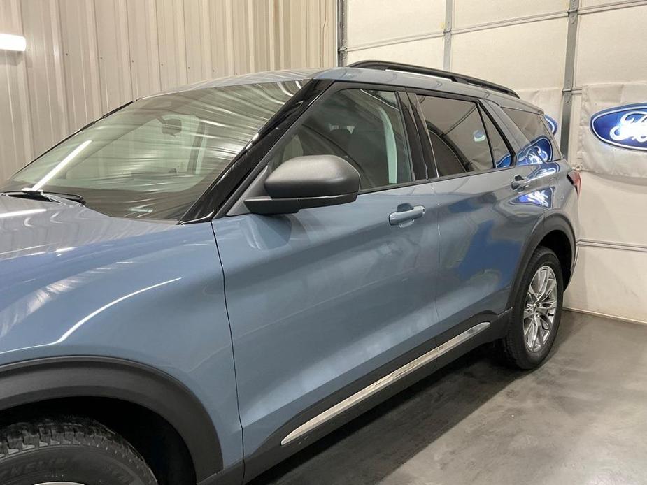 new 2025 Ford Explorer car, priced at $43,000