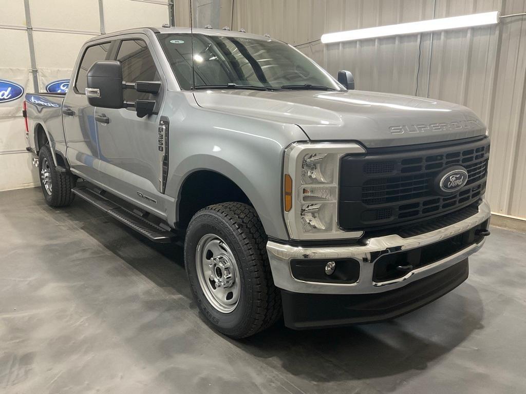 new 2024 Ford F-350 car, priced at $70,300