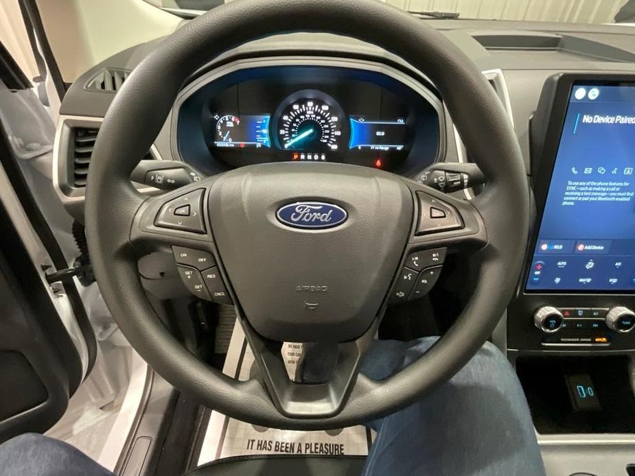 new 2024 Ford Edge car, priced at $33,295