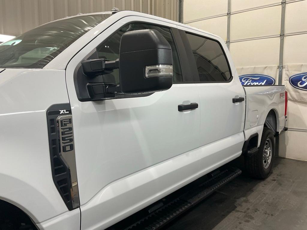 new 2024 Ford F-250 car, priced at $54,147