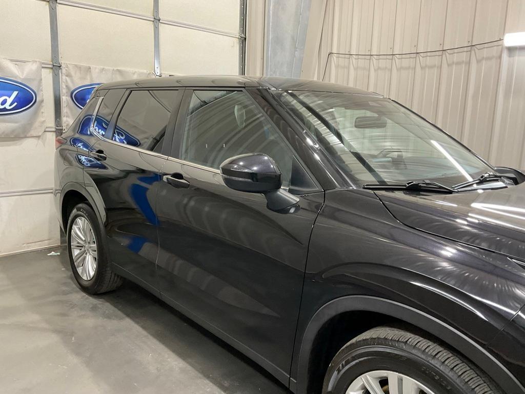 used 2024 Mitsubishi Outlander car, priced at $23,450