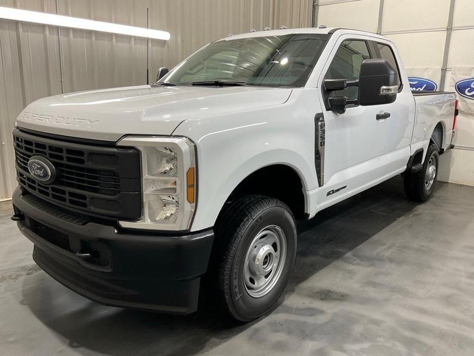 new 2024 Ford F-350 car, priced at $59,980