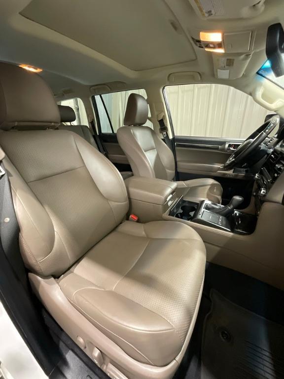 used 2023 Lexus GX 460 car, priced at $57,800