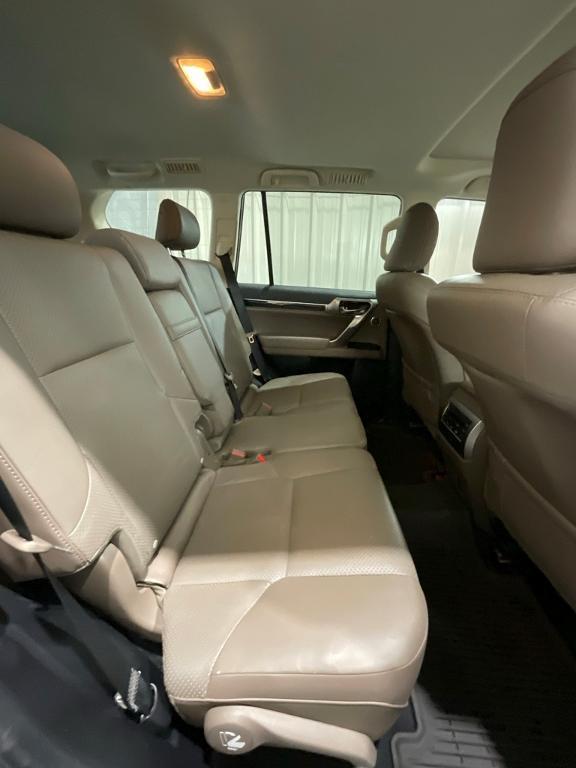 used 2023 Lexus GX 460 car, priced at $57,800