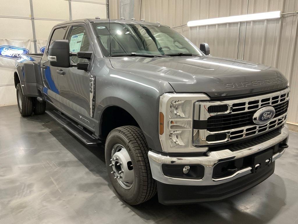 new 2026 Ford F-350 car, priced at $71,989