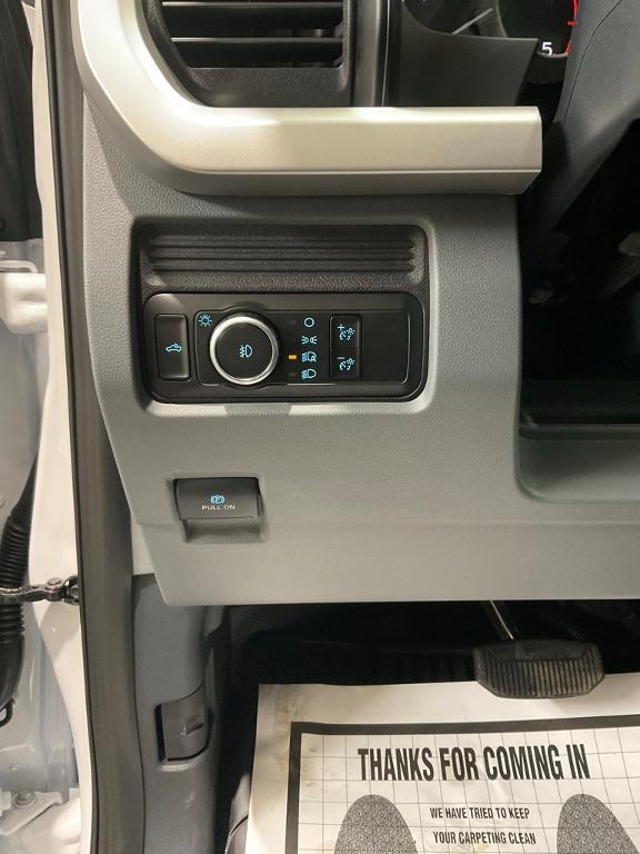 new 2025 Ford F-250 car, priced at $59,648