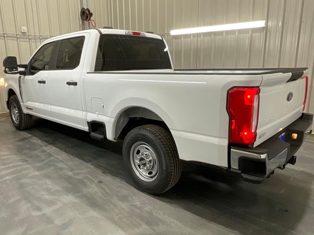new 2025 Ford F-250 car, priced at $59,648