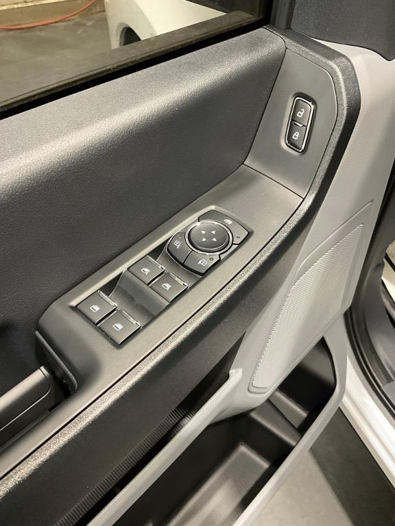 new 2025 Ford F-250 car, priced at $59,648
