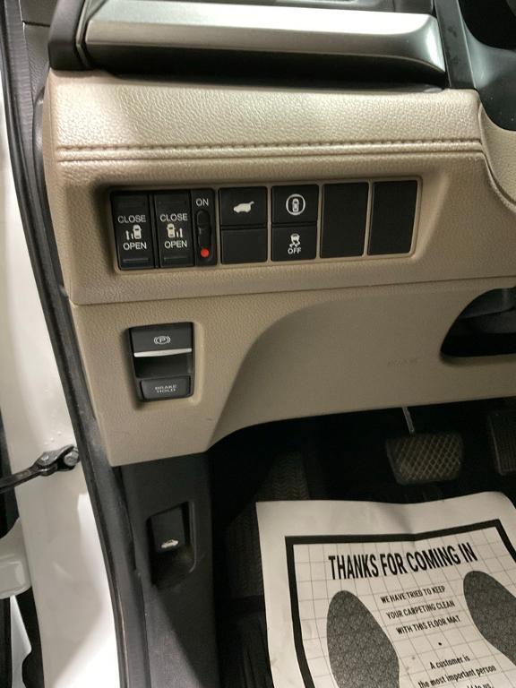 used 2021 Honda Odyssey car, priced at $18,750