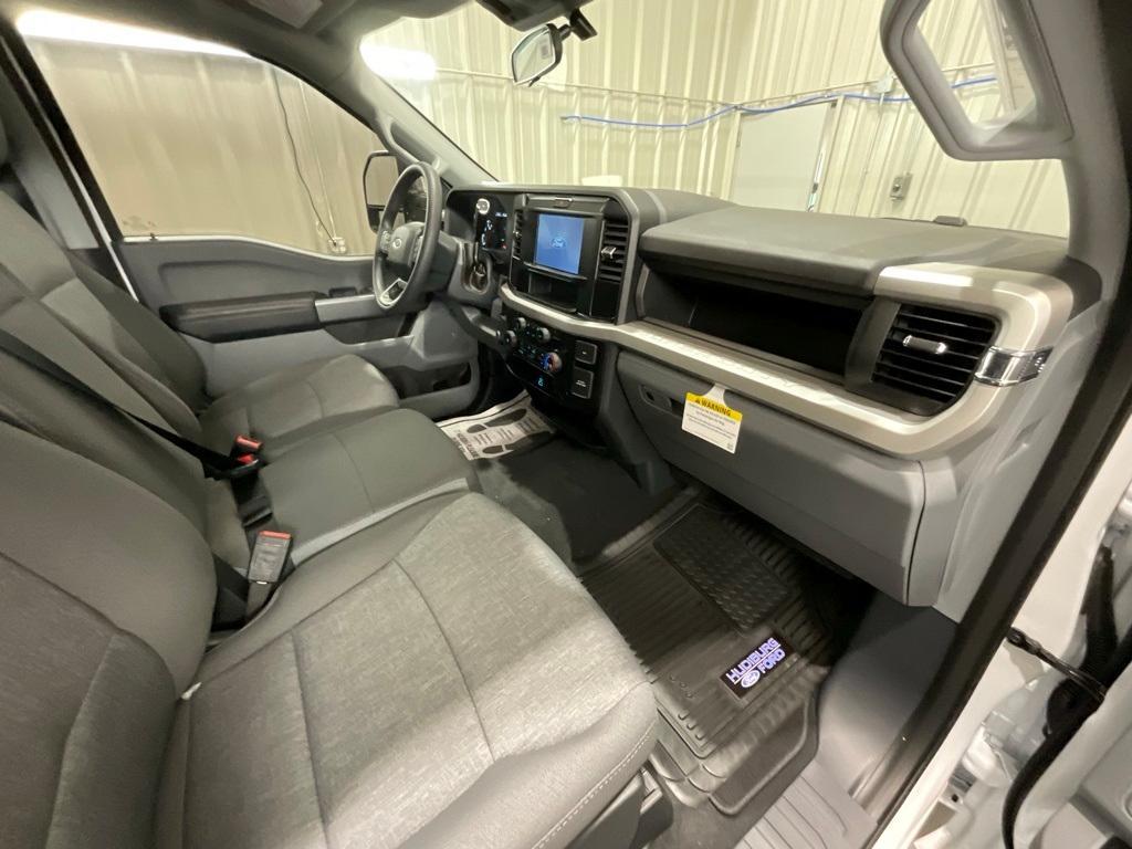 new 2025 Ford F-250 car, priced at $54,485