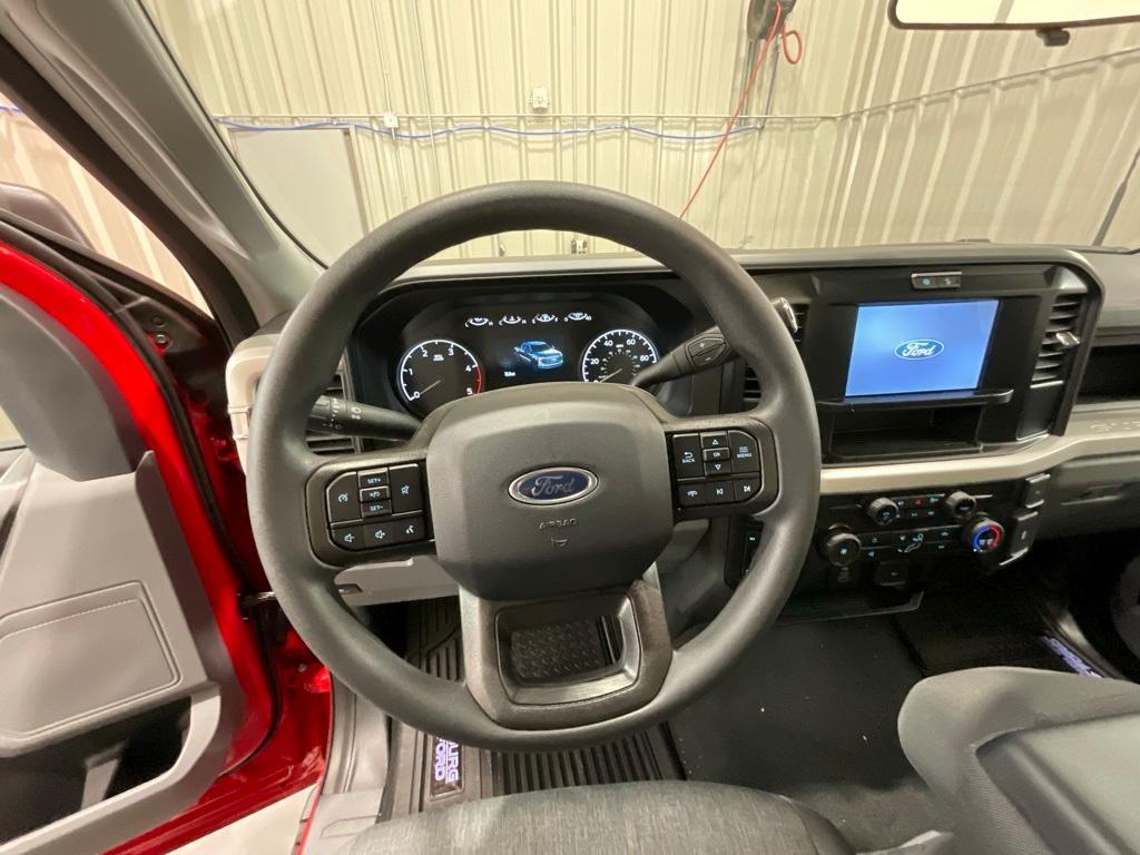 new 2025 Ford F-250 car, priced at $62,412