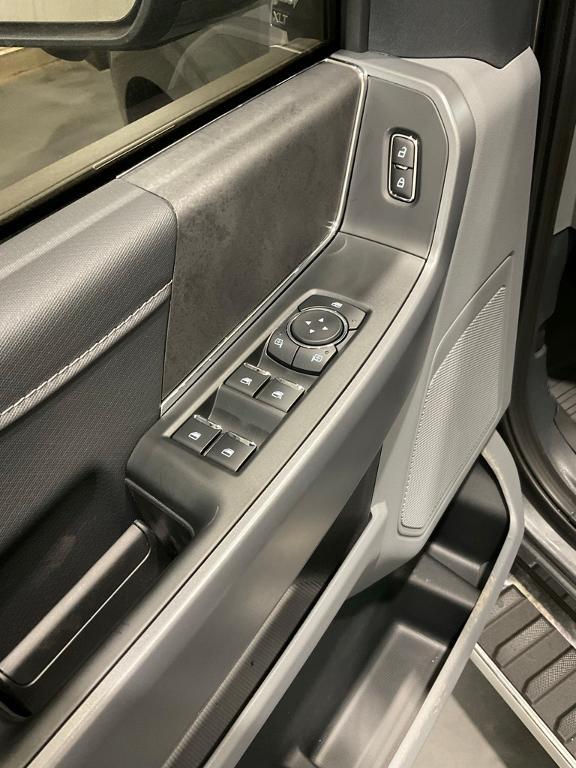new 2025 Ford F-150 car, priced at $60,528