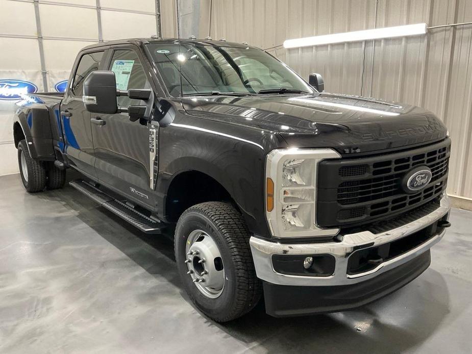 new 2024 Ford F-350 car, priced at $68,120