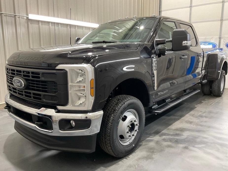 new 2024 Ford F-350 car, priced at $68,120