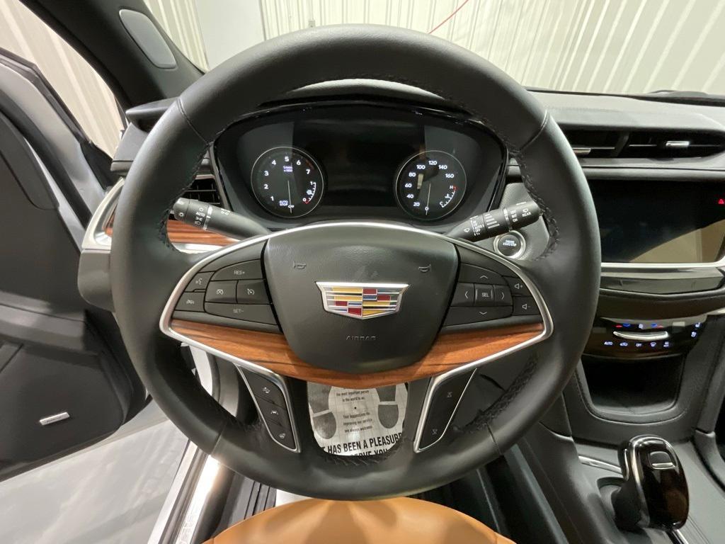 used 2024 Cadillac XT5 car, priced at $48,990