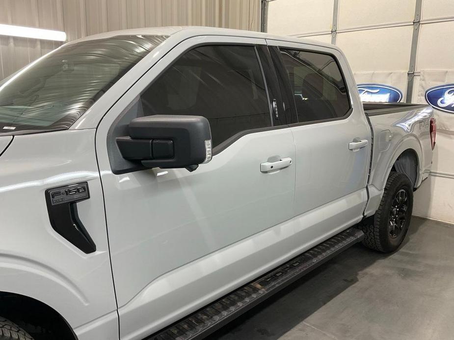 new 2024 Ford F-150 car, priced at $52,864