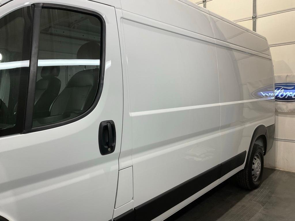 used 2024 Ram ProMaster 2500 car, priced at $31,990